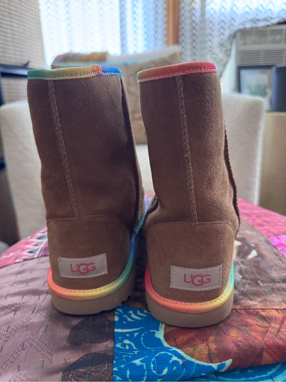 UGG Kids Tan Brown Suede Winter Boots - With rainbow trim - Picture 4 of 5